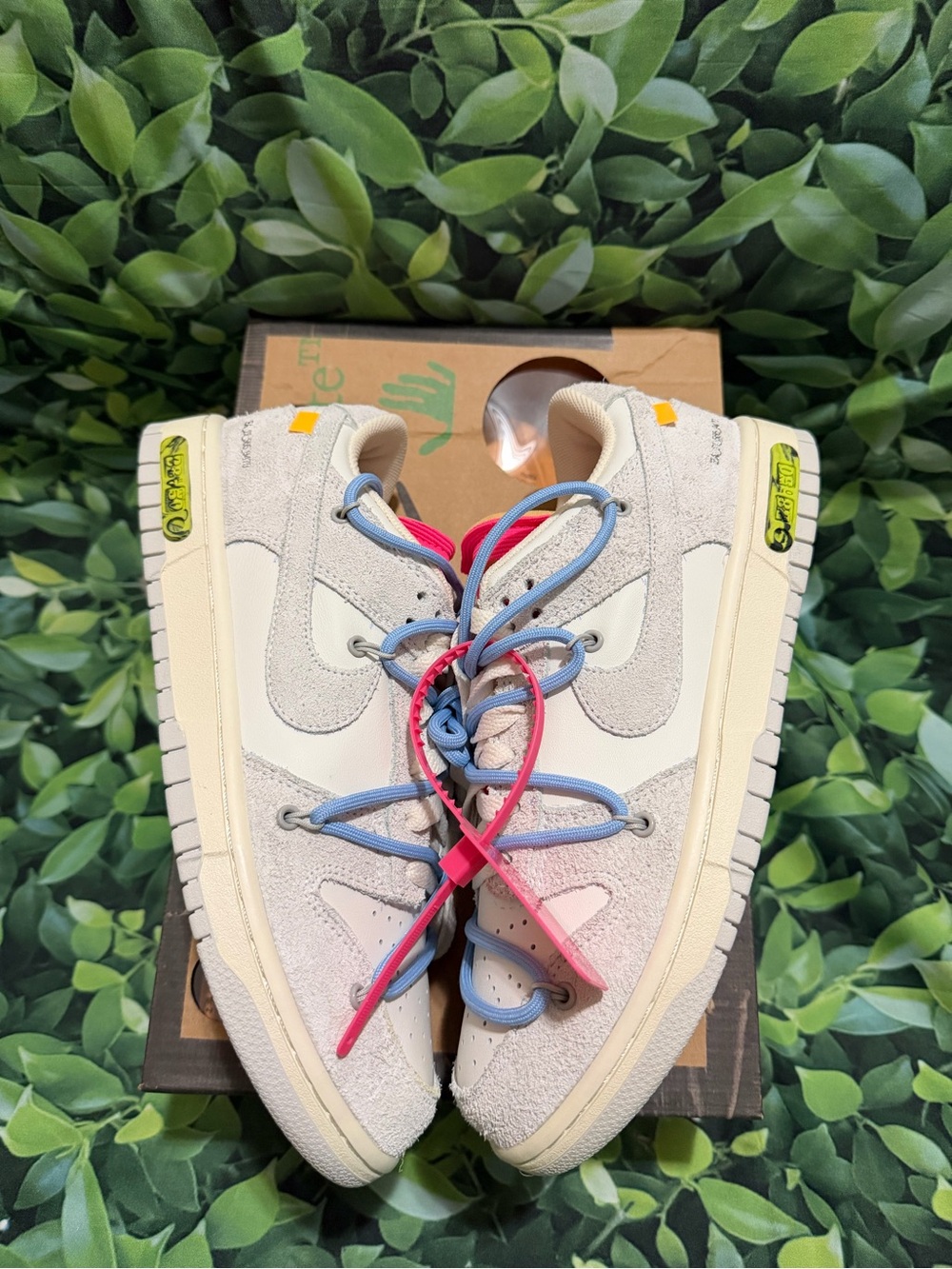 Nike Dunk Low offwhite size 9.5 Men